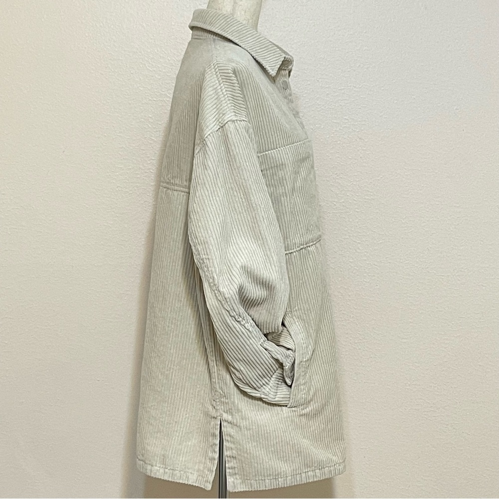 H&M DIVIDED corduroy oversized shirt jacket size medium - Picture 5 of 12
